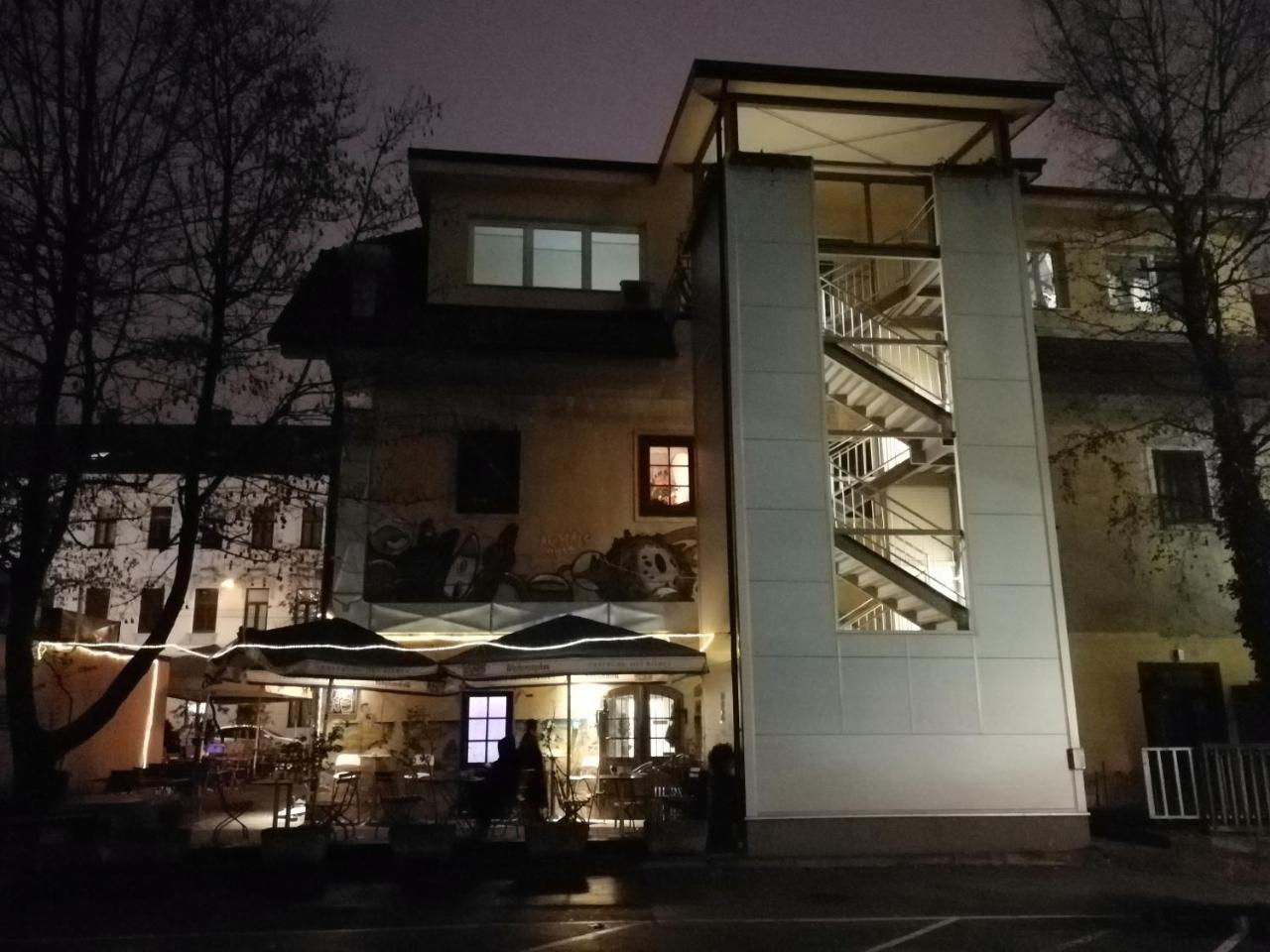 Flex Apartments Tour As Lublana Zewnętrze zdjęcie
